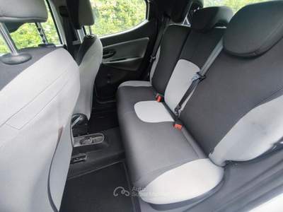 Lancia Ypsilon 1,3 MJT PLATINUM 95CV- OK NEOPATENT usata Brescia