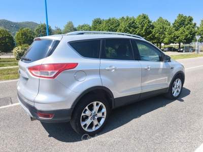 Ford Kuga 2,0 TDCI 4X4- TITANIUM-CAMBIO AUTOMATICO usata Brescia