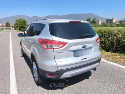 Ford Kuga 2,0 TDCI 4X4- TITANIUM-CAMBIO AUTOMATICO usata Brescia