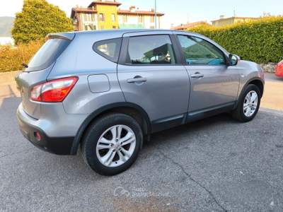 Nissan Qashqai 2,0 DCI 4X4- TEKNA- usata Brescia