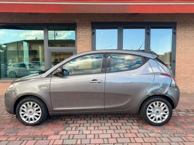 Lancia Ypsilon Silver usata Pozzonovo