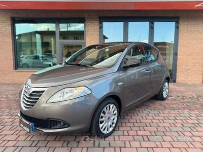 Lancia Ypsilon Silver usata Pozzonovo