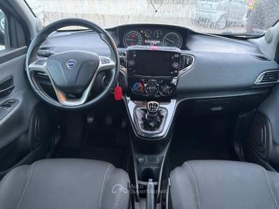 Lancia Ypsilon 5 porte S&S Hybrid Ecoc usata SESSA AURUNCA