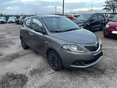 Lancia Ypsilon 5 porte S&S Hybrid Ecoc usata SESSA AURUNCA