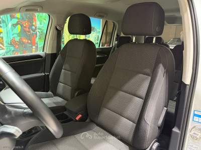 Volkswagen Touran Touran 1.6 TDI Comfortline BMT *7 POSTI*SENSORI*NAVI* Grigio usata Castrezzato