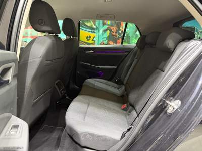 Volkswagen Golf Golf 1.0 eTSI EVO DSG Life *PACK LUCI*CLIMA 3 ZONE*NEOPATENTATI* Nero usata Castrezzato