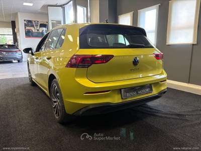Volkswagen Golf Golf 1.0 TSI EVO Life Giallo usata Villorba