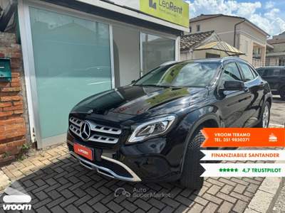 Mercedes-Benz GLA GLA 200 d Automatic Sport Nero usata Teramo