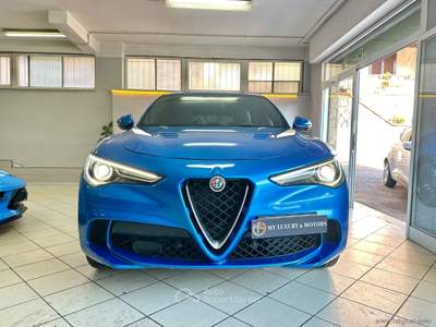 Alfa Romeo Stelvio Stelvio 2.9 BiT.V6 510 AT8 Quadrifoglio QUADRIFOGLIO*TAGL DOC Blu/Azzurro usata Fonte Nuova