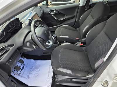 Peugeot 208 5p. GPL Allure usata Corciano