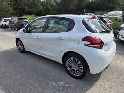 Peugeot 208 5p. GPL Allure usata Corciano