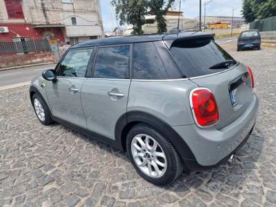 MINI Clubman 1.5 Cooper D cambio automatico usata Torre Annunziata