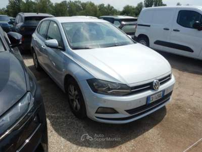 Volkswagen Polo 1.0 EVO 80CV 5p. Comfortline BMT Bianco usata Caprarica di Lecce