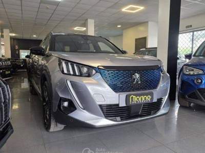 Peugeot 2008 2008 BlueHDi 130 S&S EAT8 GT Pack Grigio usata Carinaro