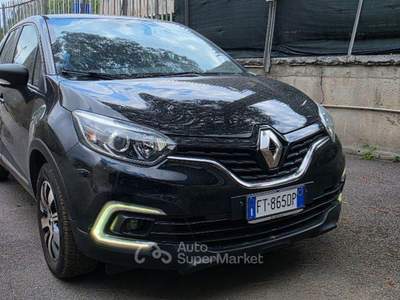 Renault Captur TCe 12V 90 CV Life Nero usata Napoli