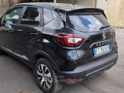 Renault Captur TCe 12V 90 CV Life Nero usata Napoli