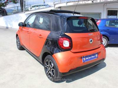 Smart ForFour 90 0.9 Turbo Passion Arancione usata Padula