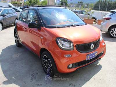 Smart ForFour 90 0.9 Turbo Passion Arancione usata Padula