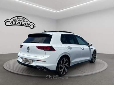 Volkswagen Golf 2.0 TDI 150 CV SCR R-Line Bianco usata Maniace