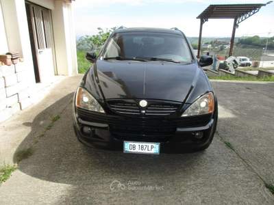 SsangYong Kyron Kyron 2.0 xdi Premium Nero usata Ariano Irpino