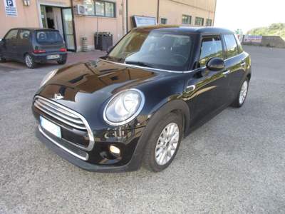 MINI Clubman IV F55-F56 1.5 Business XL 5p auto full optional Nero usata Ariano Irpino
