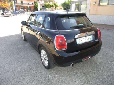 MINI Clubman IV F55-F56 1.5 Business XL 5p auto full optional Nero usata Ariano Irpino