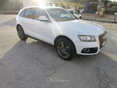 Audi Q5 2.0 tdi Advanced Plus quattro 177cv-tronic Bianco usata Ariano Irpino
