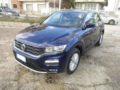 Volkswagen T-Roc 1.6 tdi Advanced FULL OPTIONAL GARANTITIO Blu/Azzurro usata Ariano Irpino