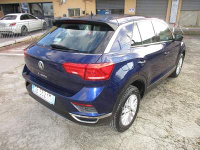 Volkswagen T-Roc 1.6 tdi Advanced FULL OPTIONAL GARANTITIO Blu/Azzurro usata Ariano Irpino