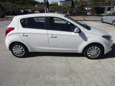 Hyundai i20 GPL 5p 1.2 bluedrive GARANTITA FULL OPTIONAL Bianco usata Ariano Irpino