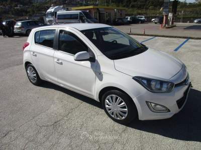 Hyundai i20 GPL 5p 1.2 bluedrive GARANTITA FULL OPTIONAL Bianco usata Ariano Irpino