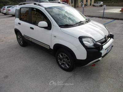 Fiat Panda 4x4 1.3 mjt 16v Cross 4x4 80cv GARANTITA FUL OPTIONAL Bianco usata Ariano Irpino