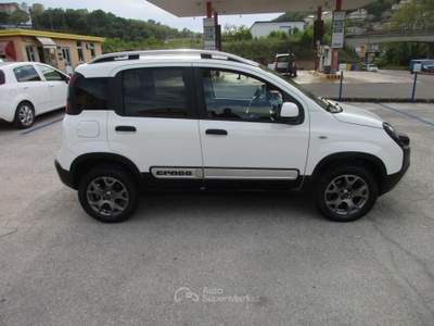 Fiat Panda 4x4 1.3 mjt 16v Cross 4x4 80cv GARANTITA FUL OPTIONAL Bianco usata Ariano Irpino