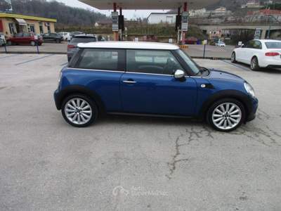 MINI Clubman Hatchback 1.6 s/clima GARANTITA FULL OPTIONAL Blu/Azzurro usata Ariano Irpino