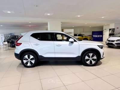 Volvo XC40 XC40 2023 1.5 t5 recharge phev Core auto Bianco usata Savona