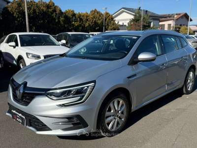 Renault Mégane Sporter 1.5 blue dci Business 115cv edc Argento usata Verona