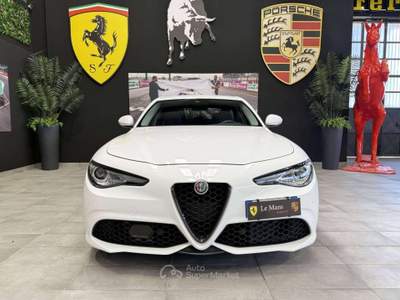 Alfa Romeo Giulia 2.2 t Veloce Q4 210cv awd auto Bianco usata Lesmo