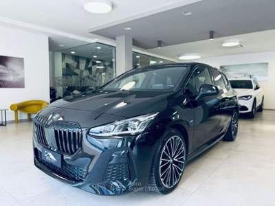 BMW Serie 2 220d d Active Tourer Msport auto TETTO,360" Nero usata San Michele Salentino