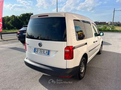 Volkswagen Caddy Caddy 2.0 TDI 102CV Kombi 5 POSTI AUTOCARRO Bianco usata Cherasco