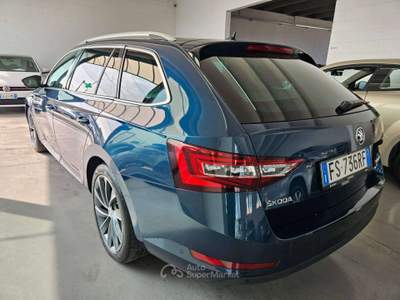 Skoda Superb Wagon 2.0 tdi Laurin 4x4 TAGLIANDI CERTIFICATI Blu/Azzurro usata Martinengo