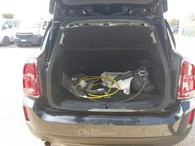 MINI Cooper MINI COOPER SE COUNTRYMAN CLASSIC 4WD AUTOMATICA 5 PORTE BERLINA usata Bari