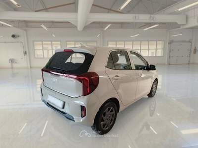 Kia Picanto KIA PICANTO 1.0 MPI URBAN 5 PORTE BERLINA usata Verona