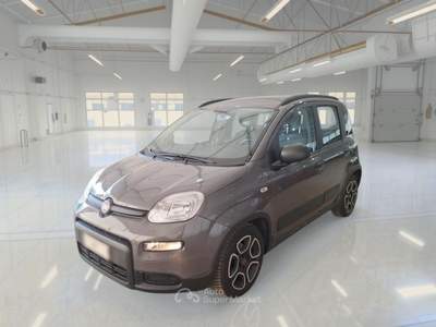 Fiat Panda FIAT PANDA 1.0 70 CV SES HYBRID CITY LIFE 5 PORTE BERLINA usata Verona