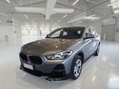 BMW X2 BMW X2 XDRIVE 25E BUSINESS X AUTOMATICO SUV usata Roma