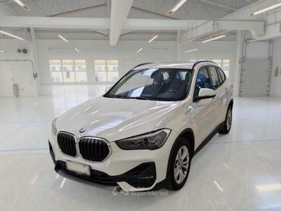 BMW X1 BMW X1 XDRIVE 25E BUSINESS ADVANTAGE AUTOMATICO SUV usata Casei Gerola