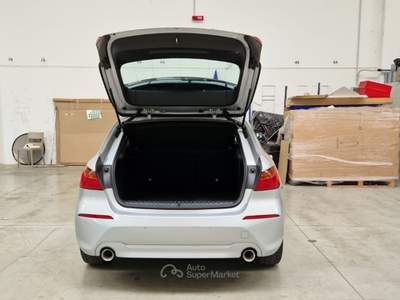 BMW Serie 1 120i BMW SERIE 1 120I BUSINESS ADVANTAGE AUTO 5 PORTE BERLINA usata Casei Gerola