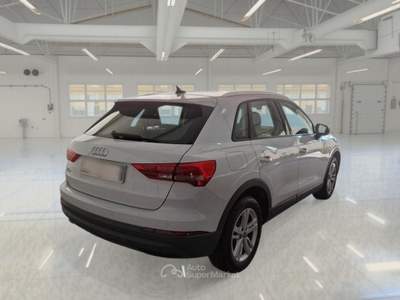 Audi Q3 AUDI Q3 35 TDI S TRONIC BUSINESS SUV usata Verona