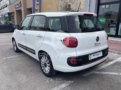 Fiat 500L FIAT 500L Living 1.6 Multijet 120 CV Lounge Bianco usata San Benedetto del Tronto