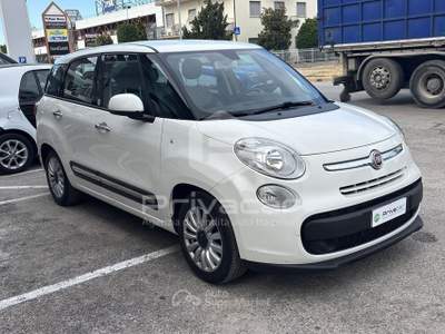 Fiat 500L FIAT 500L Living 1.6 Multijet 120 CV Lounge Bianco usata San Benedetto del Tronto
