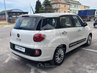 Fiat 500L FIAT 500L Living 1.6 Multijet 120 CV Lounge Bianco usata San Benedetto del Tronto